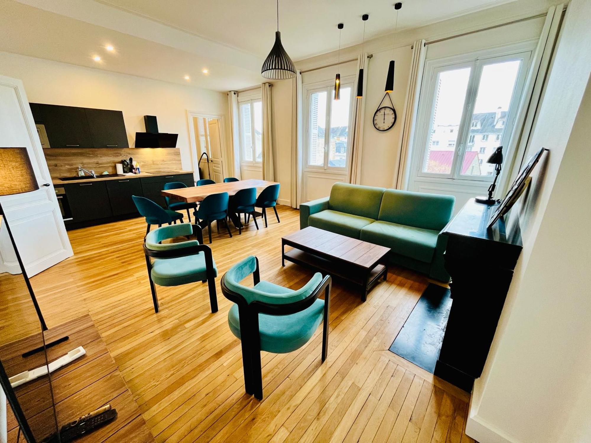 Hypercentre, Spacieux, Familial, L'urbain Apartment *